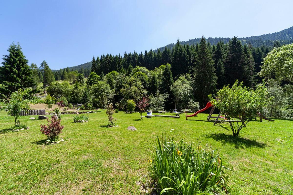 Albergo Lozen Canal San Bovo Εξωτερικό φωτογραφία